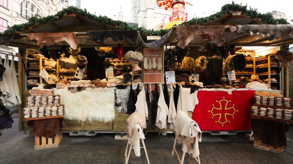 Kerststalletjes op de kerstmarkt in Gent
