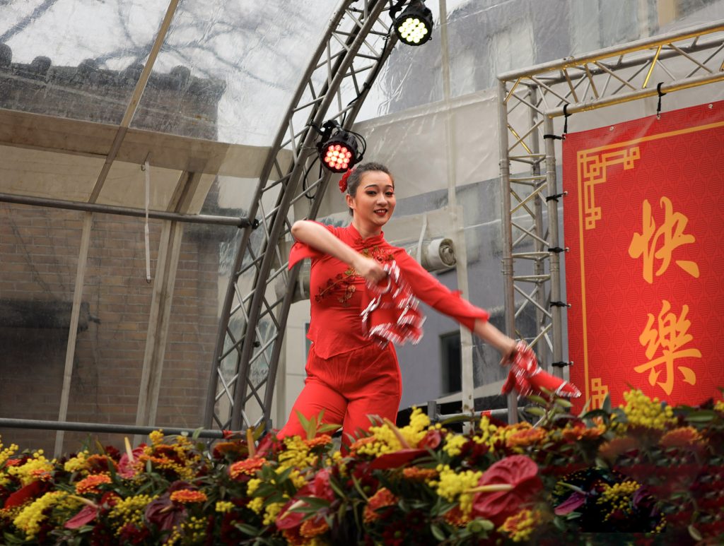 Optredens tijdens Chinees Nieuwjaar.
