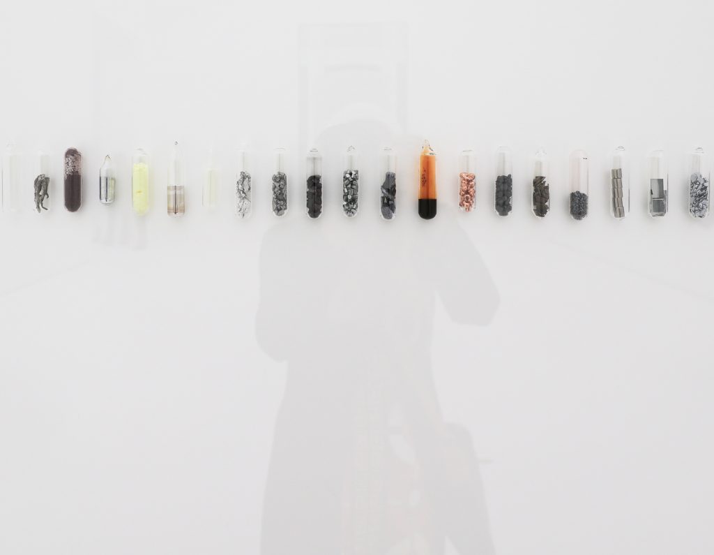 Kunstwerk: "Selbstporträt" - Zelfportret. Alicja Kwade.