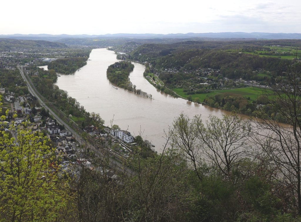 Drachenfels. Adembenemend panorama van het Rijndal.